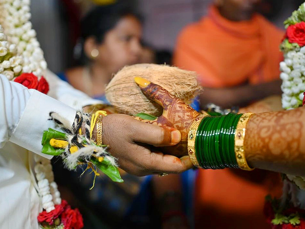 Harshala_20gets_20married_20Photos_3.jpg 4