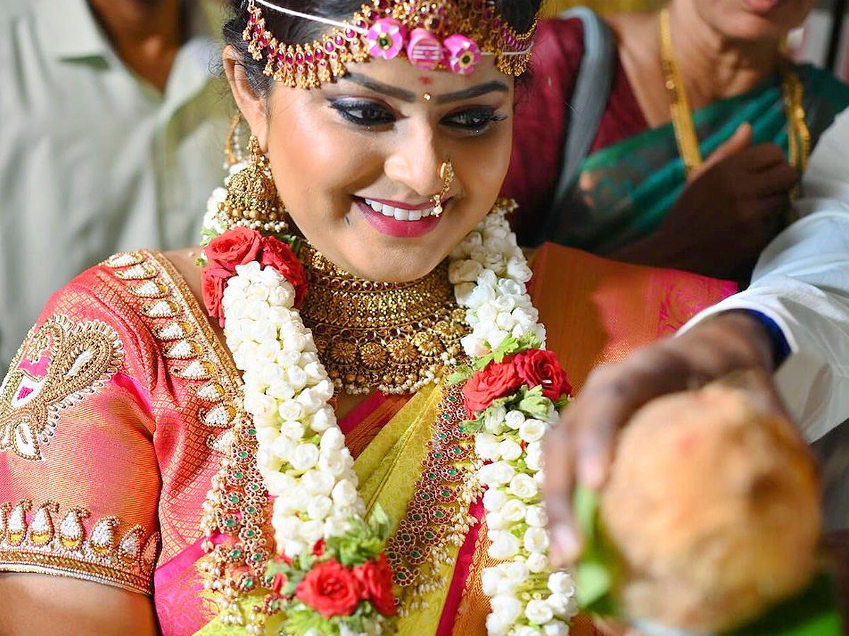 Harshala_20gets_20married_20Photos_4.jpg 5