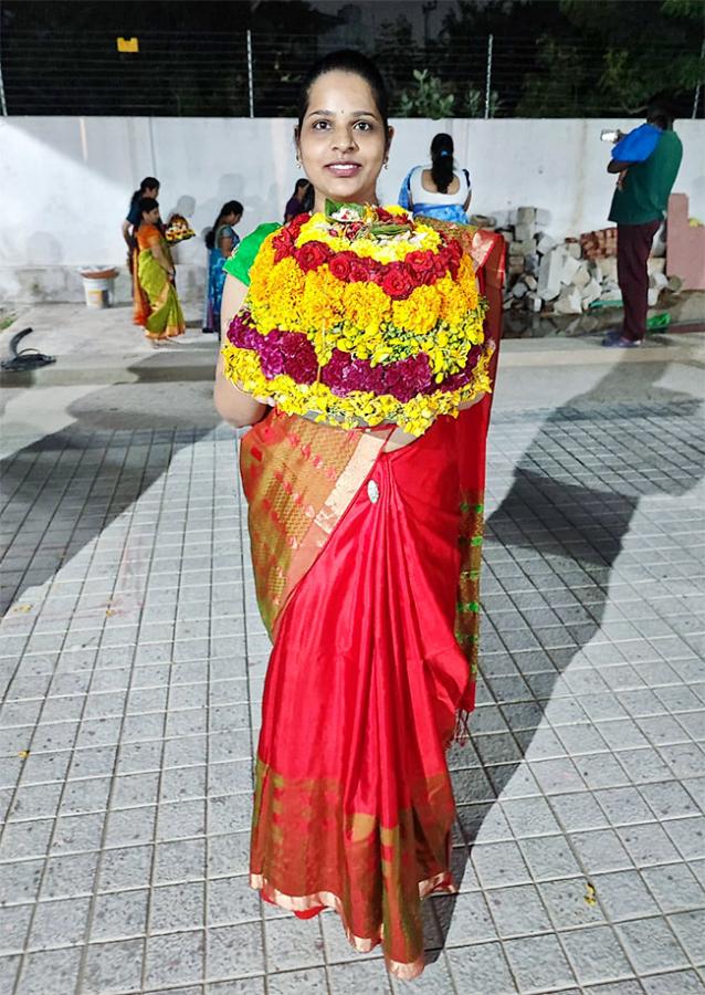 Bathukamma-2023-Celebration-Photos-44_0.jpg 40