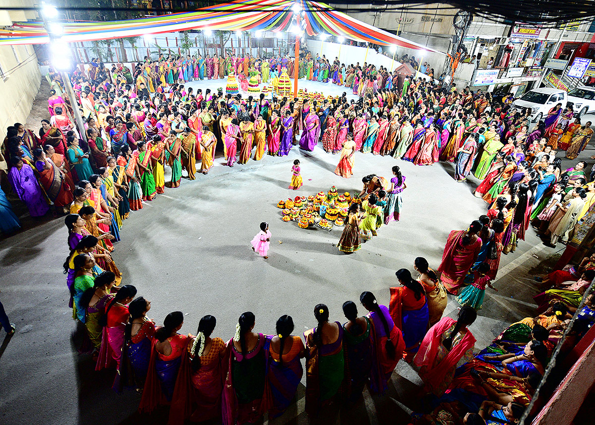 Bathukamma_202023_20Celebration_20Photos-10.jpg 10
