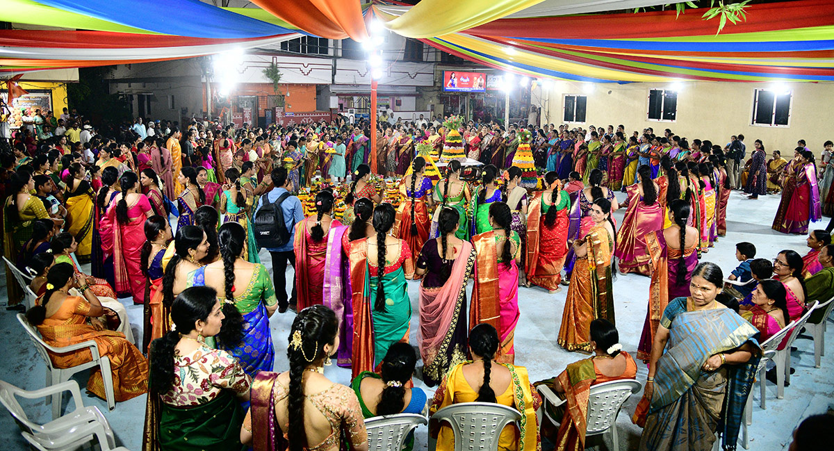 Bathukamma_202023_20Celebration_20Photos-13.jpg 13