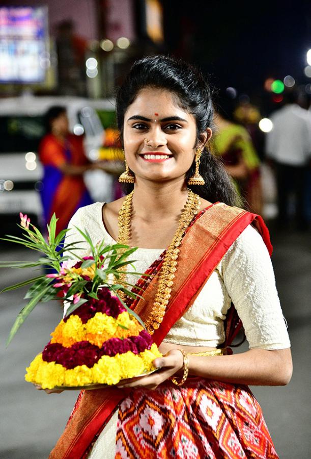 Bathukamma_202023_20Celebration_20Photos-14.jpg 14
