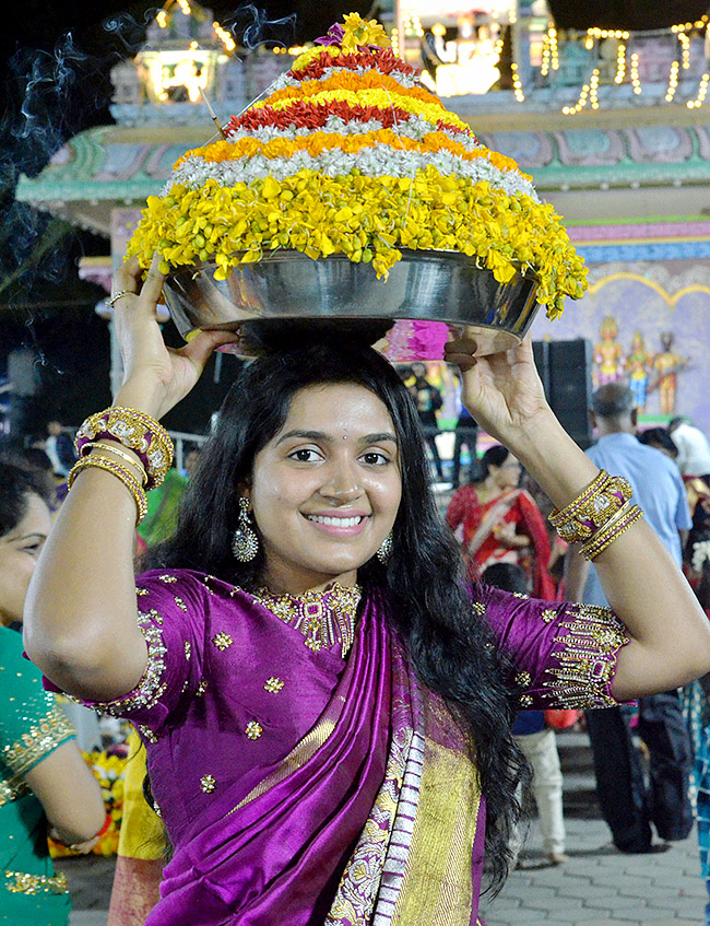 Bathukamma_202023_20Celebration_20Photos-16.jpg 16