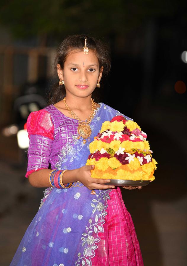 Bathukamma_202023_20Celebration_20Photos-31.jpg 28