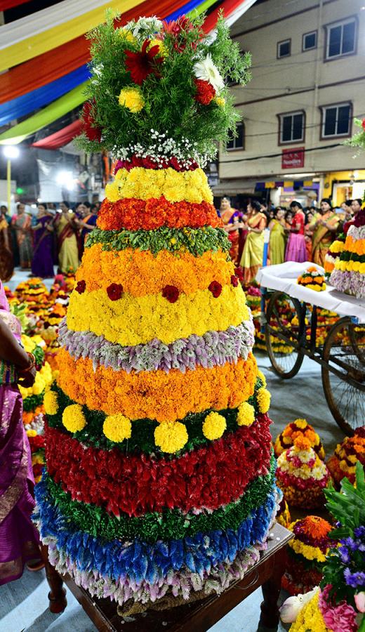 Bathukamma_202023_20Celebration_20Photos-33.jpg 30