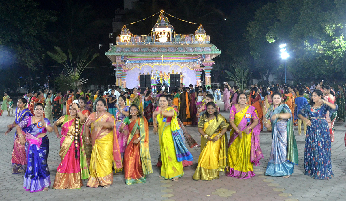 Bathukamma_202023_20Celebration_20Photos-37.jpg 34