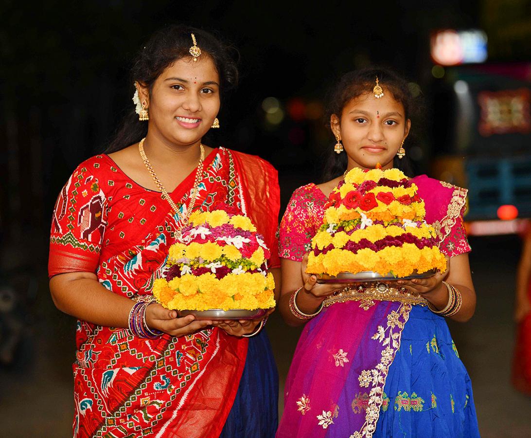 Bathukamma_202023_20Celebration_20Photos-5.jpg 5