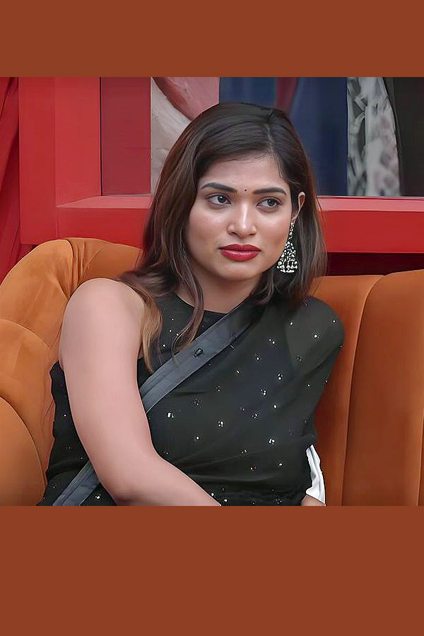 Bigg_20Boss_207_20Subhashree_20Rayaguru_20Latest_20Photos_15.jpg 16