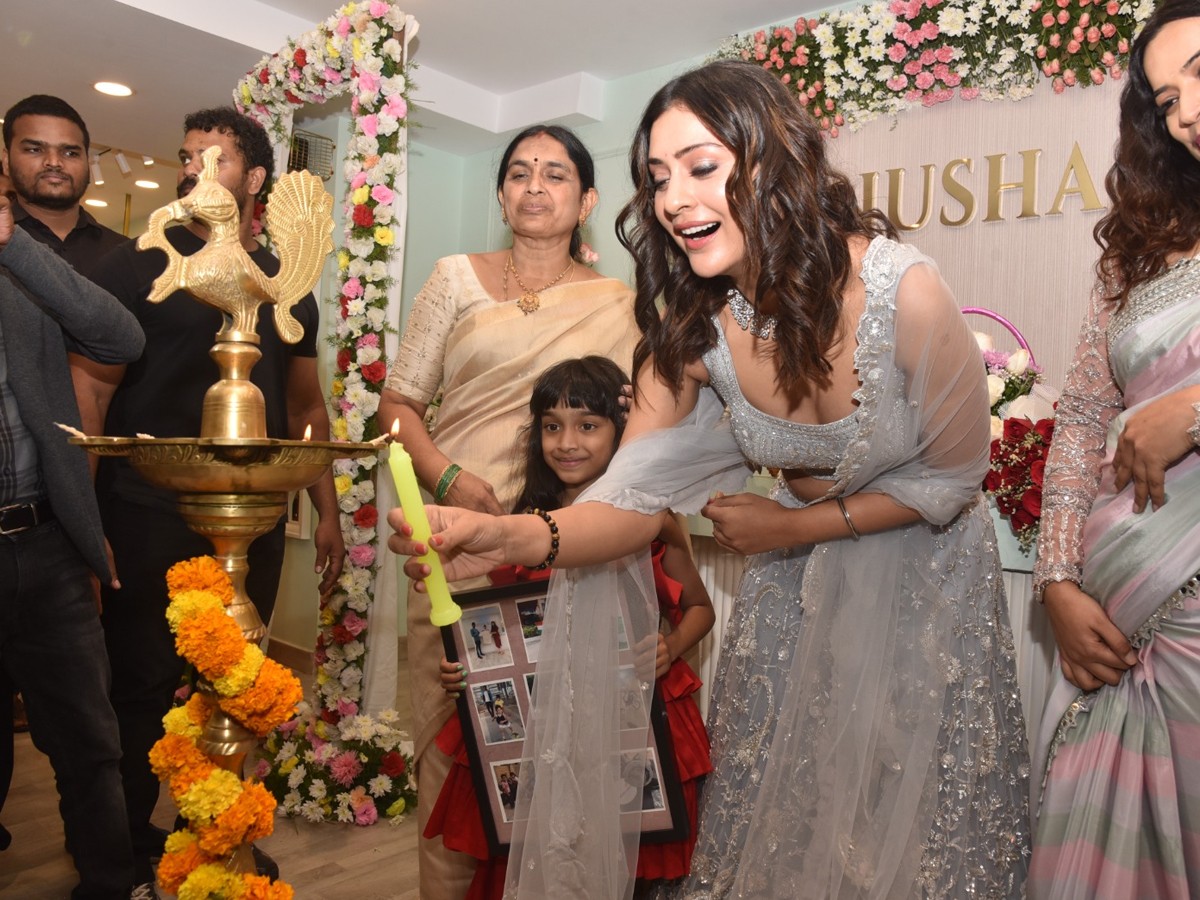 Anusha-reddy.jpg 2