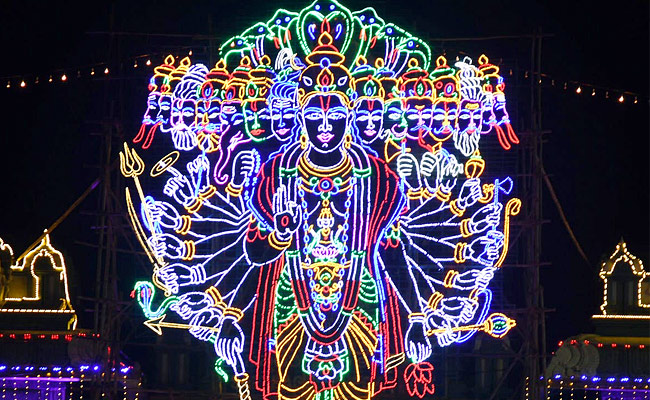 Tirumala_20Temple_20Lighting_20for_20Brahmotsavams_202023_20Photos_4.jpg 4
