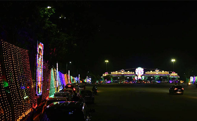 Tirumala_20Temple_20Lighting_20for_20Brahmotsavams_202023_20Photos_6.jpg 6