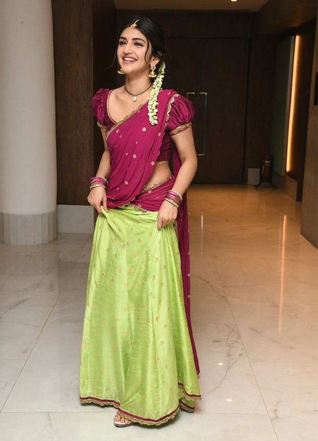 Actress_20Sreeleela_20New_20Pics-17.jpg 16