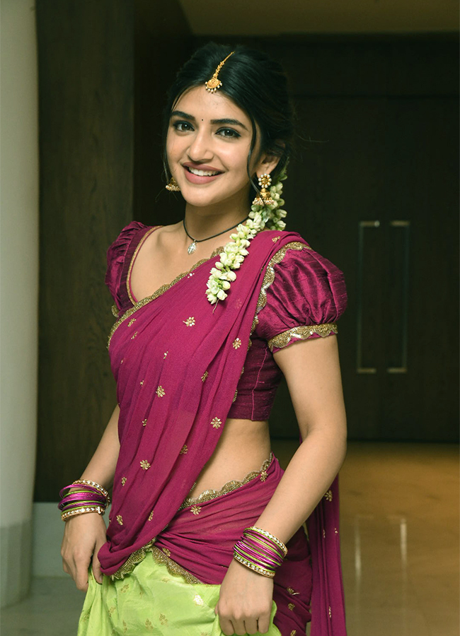 Actress_20Sreeleela_20New_20Pics-5.jpg 4