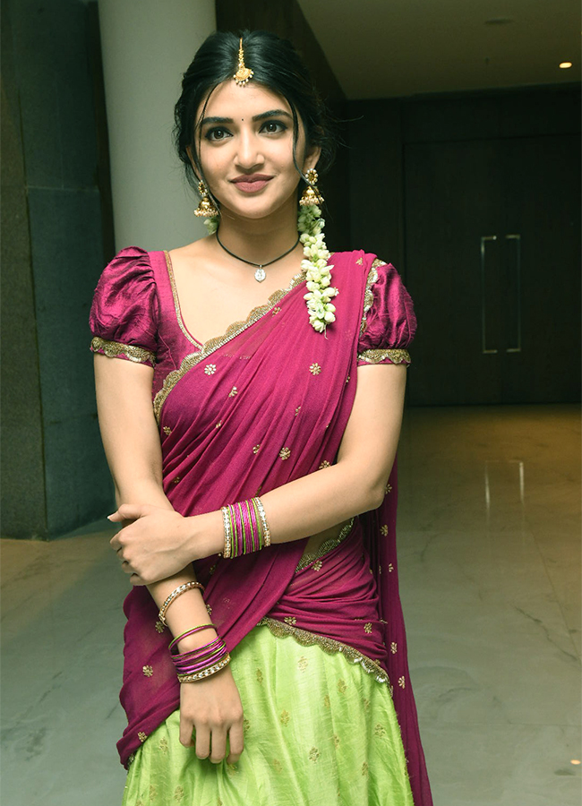 Actress_20Sreeleela_20New_20Pics-8.jpg 7