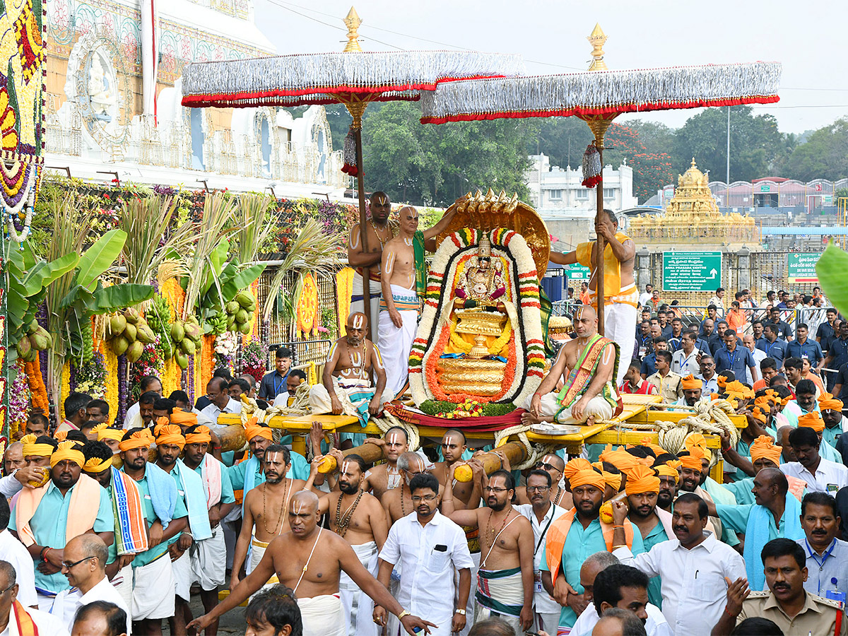 Navaratri_20Brahmotsavalu_20at_20Tirumala_202023-1.jpg 1