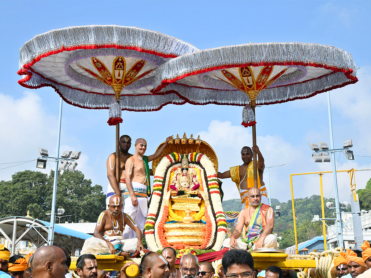 Navaratri_20Brahmotsavalu_20at_20Tirumala_202023-2.jpg 2