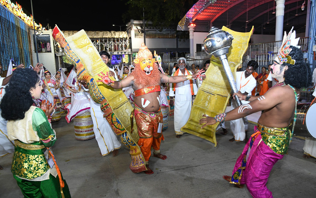 Navaratri_20Brahmotsavam_202023_20at_20Tirumala-19.jpg 19