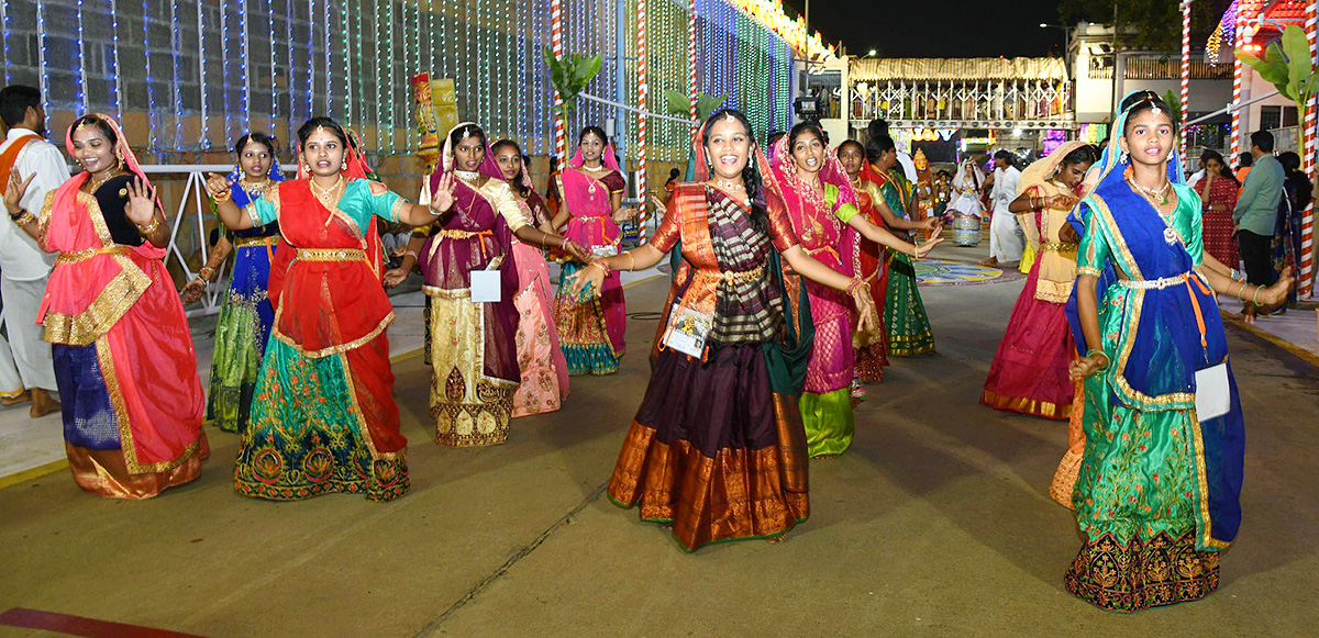 Navaratri_20Brahmotsavam_202023_20at_20Tirumala-44.jpg 43
