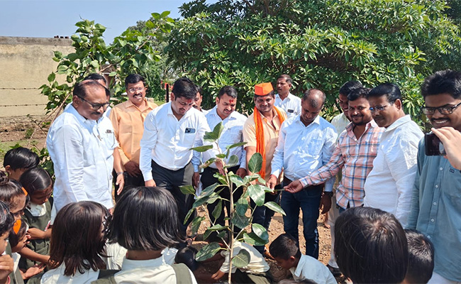 Students-Planted-Trees-Under-Auspices.jpg