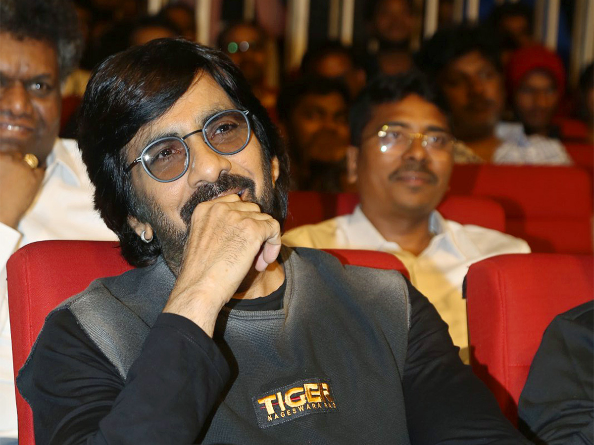 Tiger_20Nageswara_20Rao_20Pre_20Release_20Event_20Live-26.jpg 25