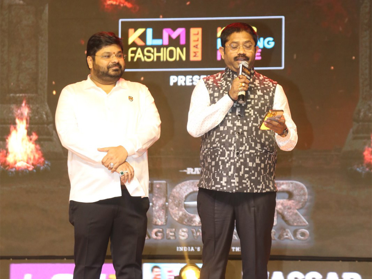 Tiger_20Nageswara_20Rao_20Pre_20Release_20Event_20Live-30.jpg 29