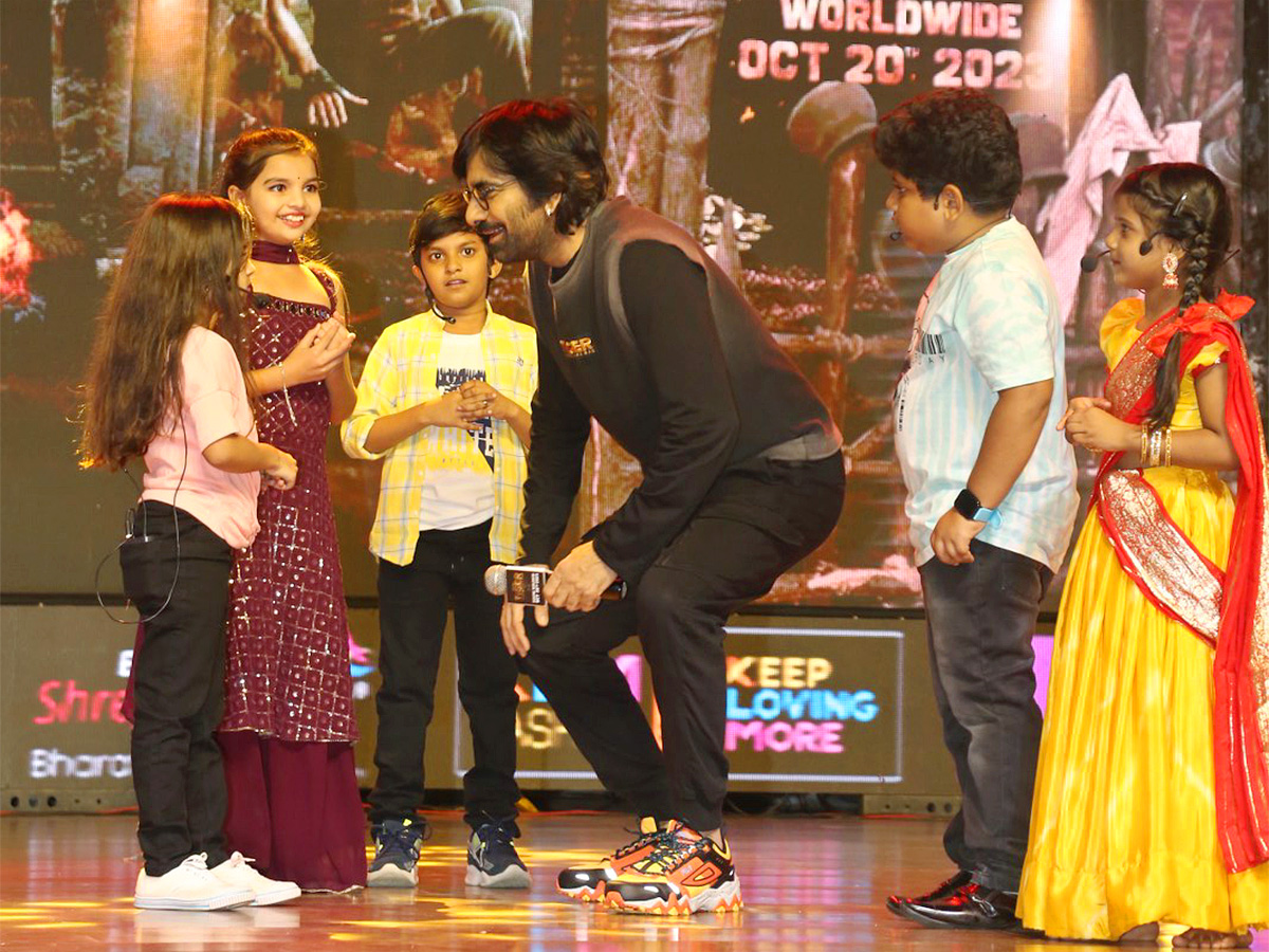 Tiger_20Nageswara_20Rao_20Pre_20Release_20Event_20Live-36.jpg 35