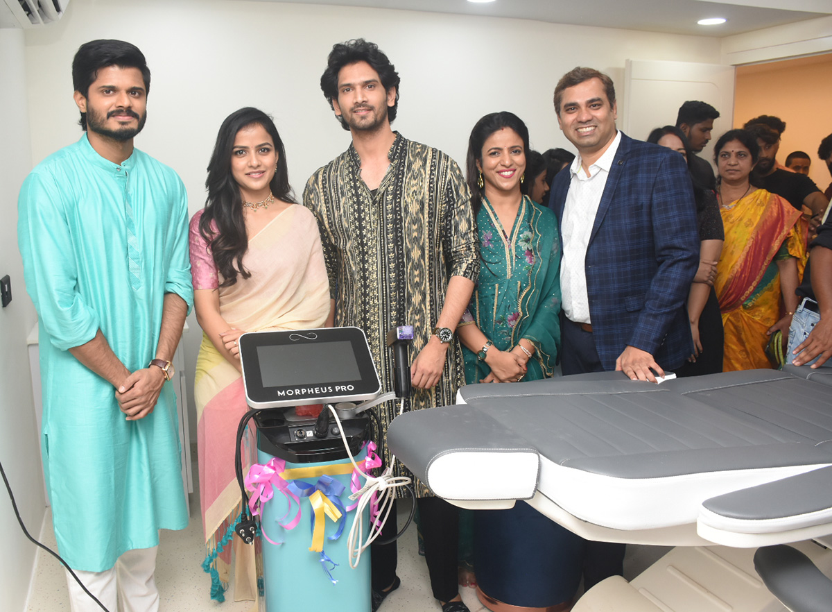 Vaishnavi_20Chaitanya_20Actors_20Anand_20Devarakonda_20in_20kokapet-5.jpg 5
