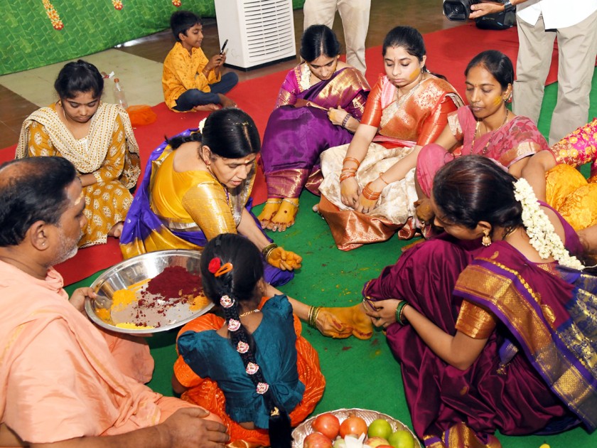 tirupathi-bramosthavan-Governer-AP-33.jpg 34