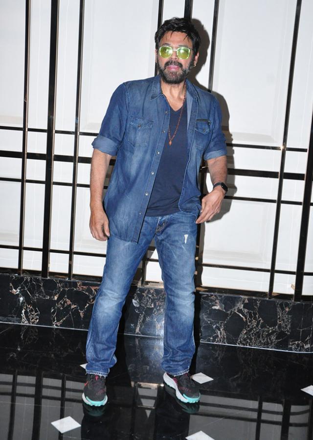 Saindhav_20Movie_20Teaser_20Launch_20Event_20Pics-29.jpg 27