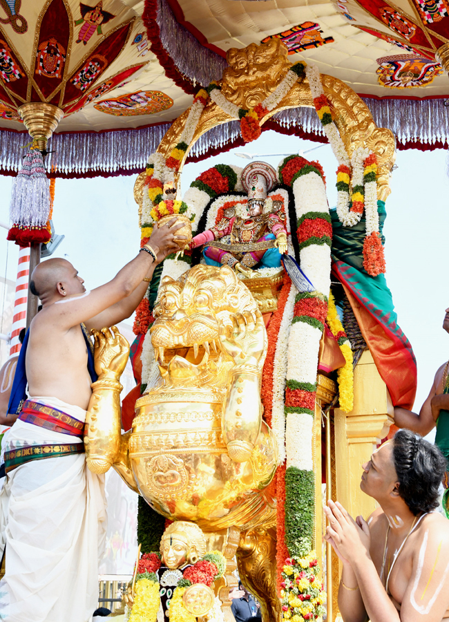 Tirupathi-bramosthavam-11.jpg 12