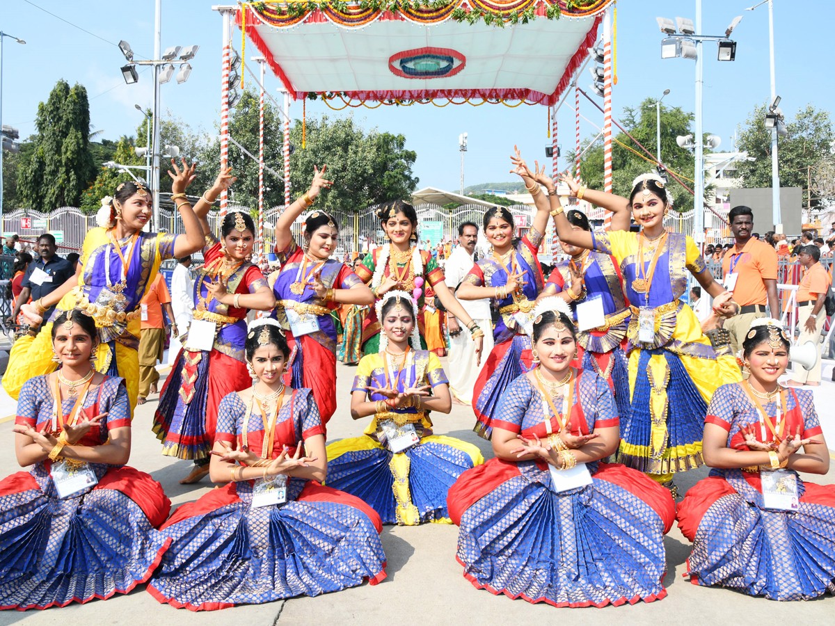 Tirupathi-bramosthavam-22.jpg 23