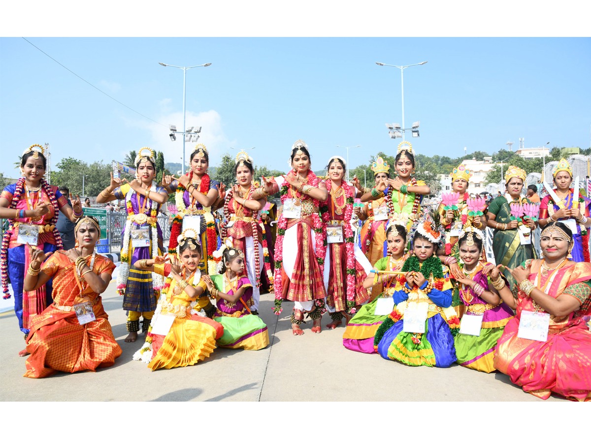 Tirupathi-bramosthavam-28.jpg 29