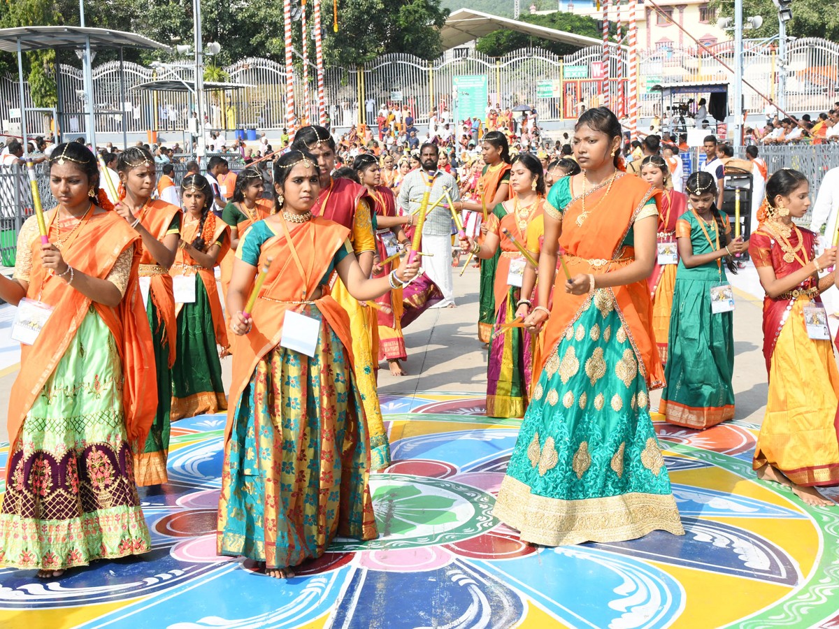 Tirupathi-bramosthavam-30.jpg 31