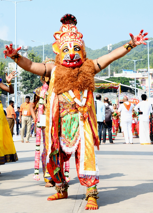 Tirupathi-bramosthavam-34.jpg 35