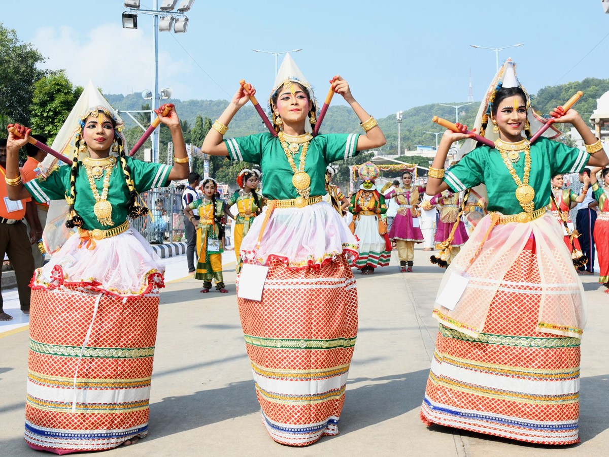 Tirupathi-bramosthavam-37.jpg 38