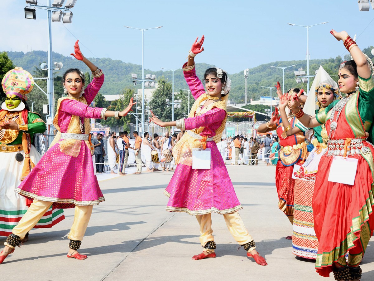 Tirupathi-bramosthavam-39.jpg 40