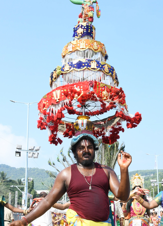 Tirupathi-bramosthavam-42.jpg 43