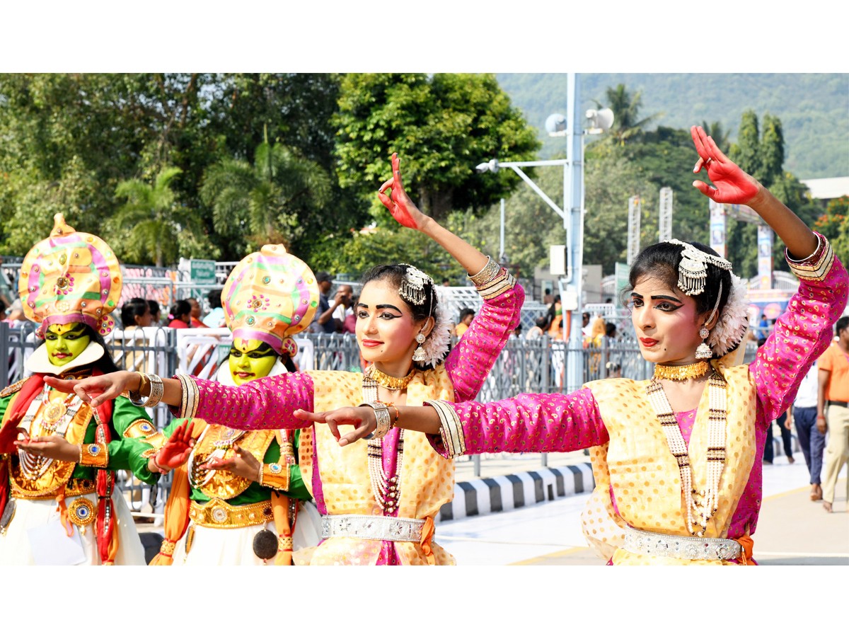 Tirupathi-bramosthavam-46.jpg 47
