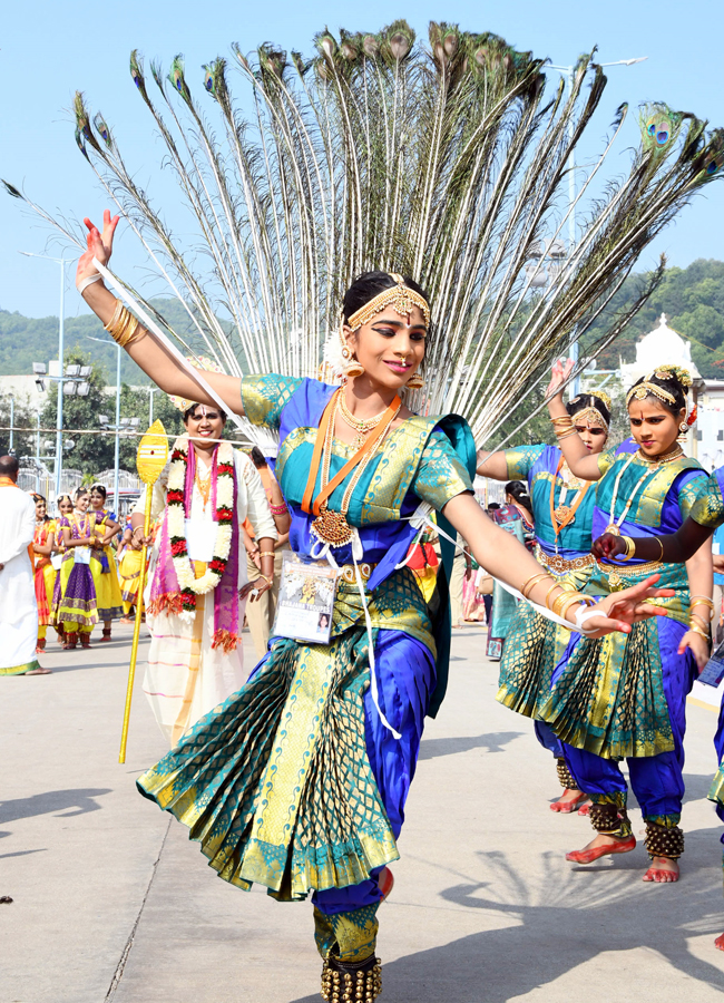 Tirupathi-bramosthavam-48.jpg 49
