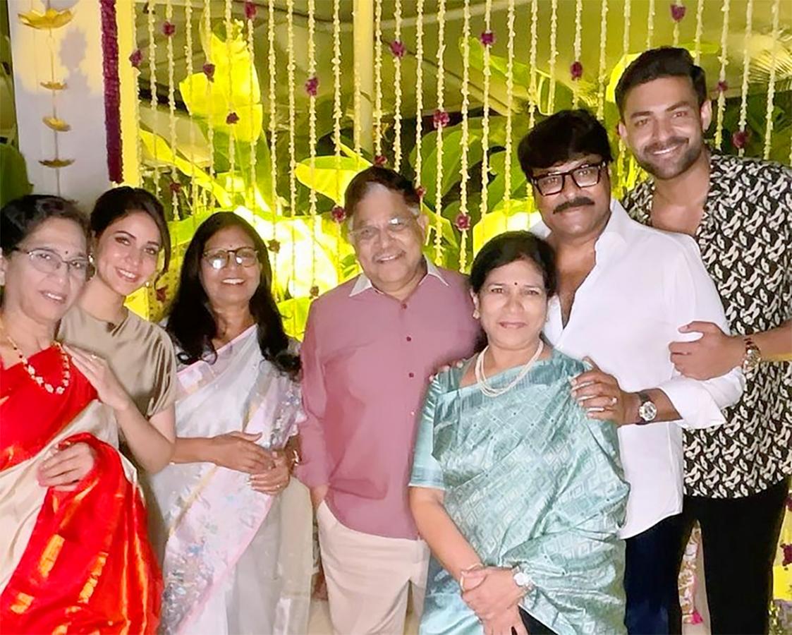 Varun_20Tej_20Lavanya_20Tripathi_20pre_20wedding_20party_20Allu_20Arjun-9.jpg 7