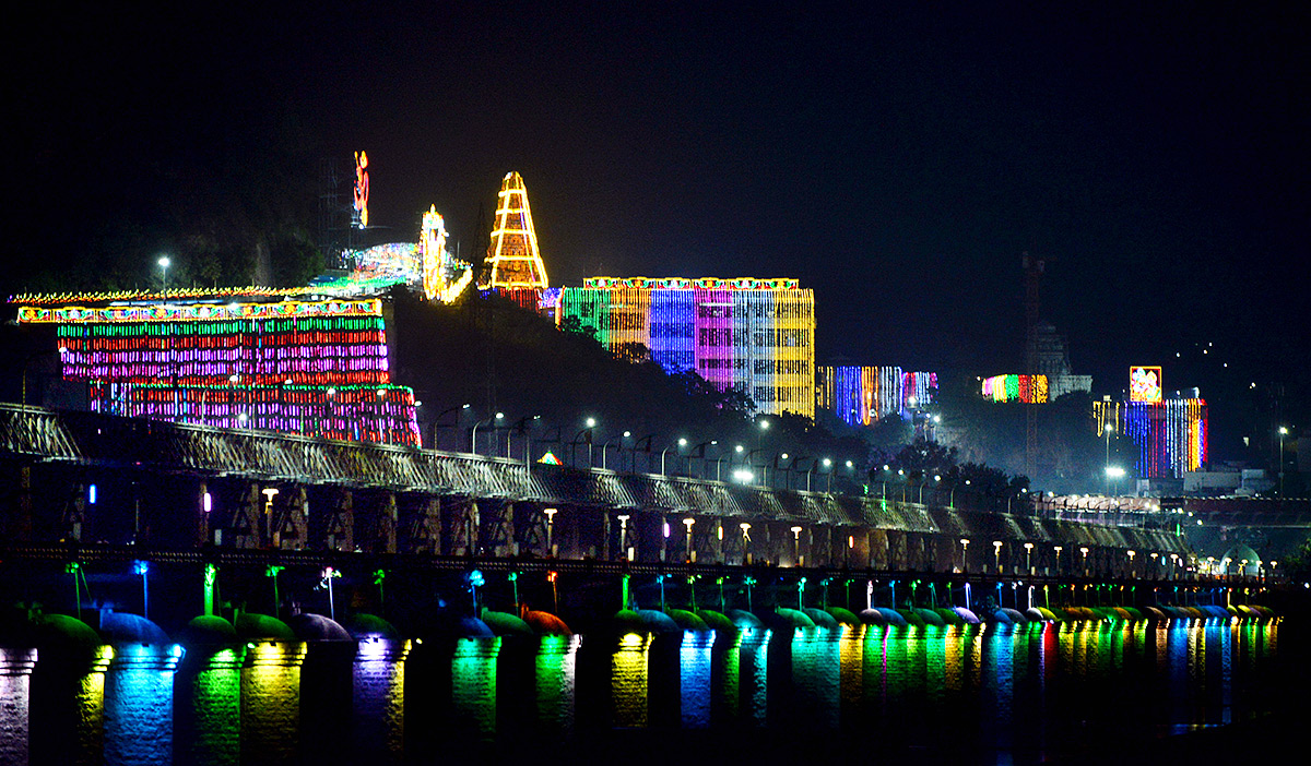 Indrakeeladri_20Dasara_20Navaratri_20Photos-23.jpg 22
