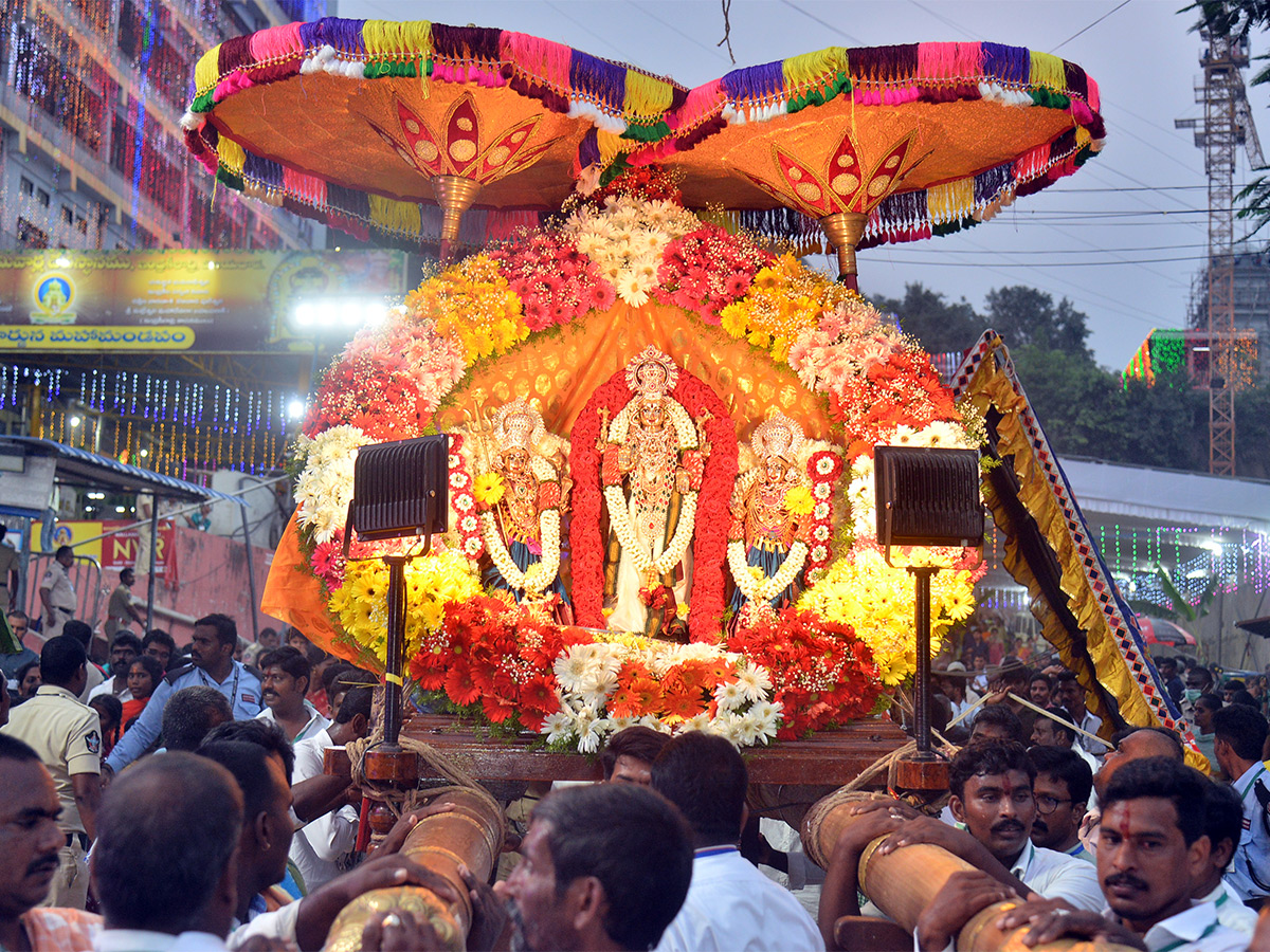 Indrakeeladri_20Dasara_20Navaratri_20Photos-8.jpg 8