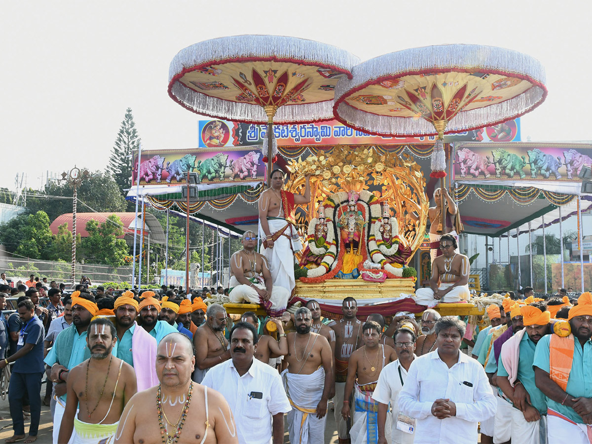 Sri_20Vari_20Navaratri_20Brahmotsavam_202023_20Pictures_20-21.jpg 20