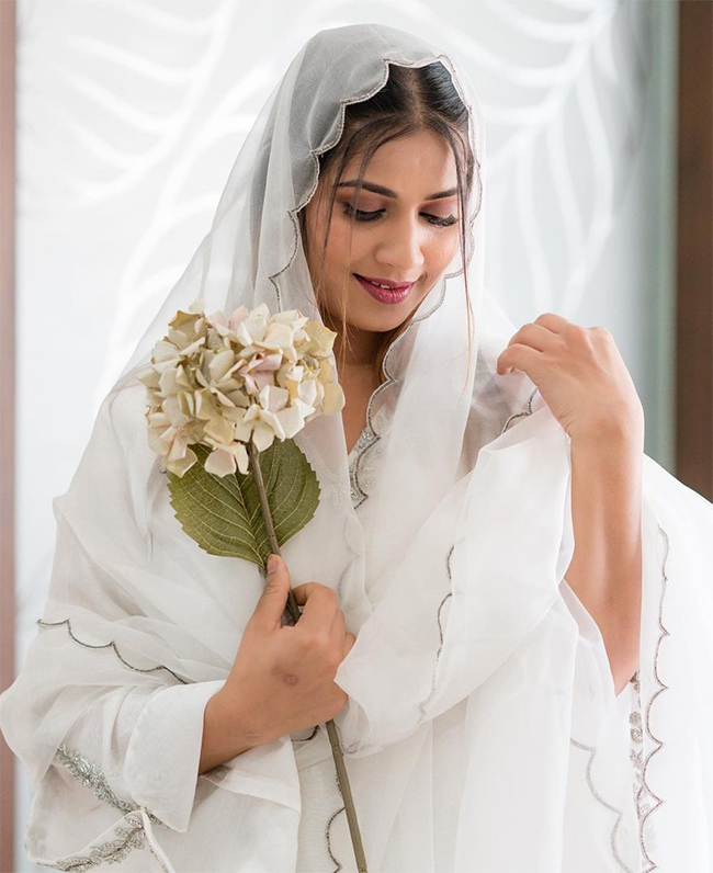 inaya_20sultana_20hd_20photos-10.jpg 10