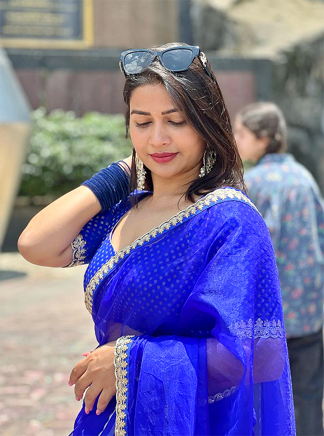 inaya_20sultana_20hd_20photos-21.jpg 19