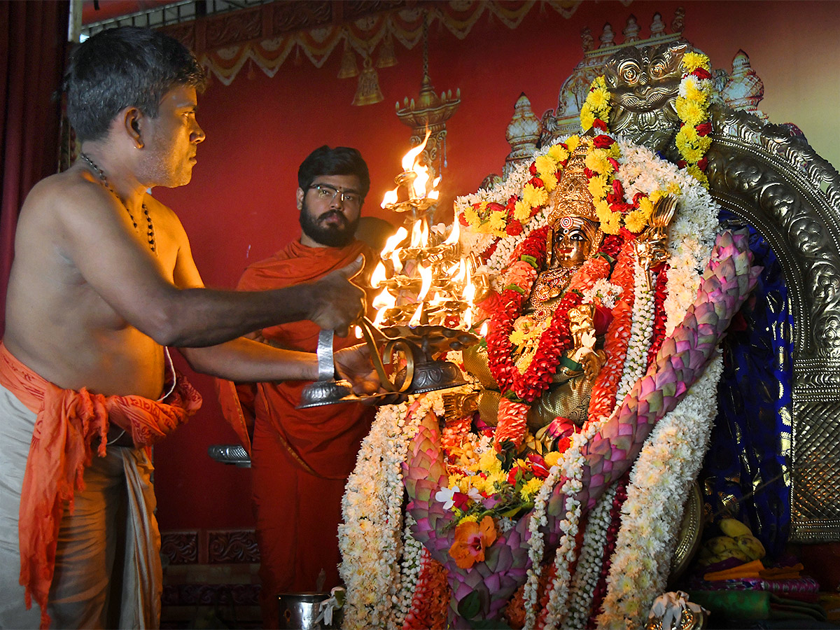 Navaratri_20Utsavalu_20Celebration_202023_20at_20Vijayawada-2.jpg 2