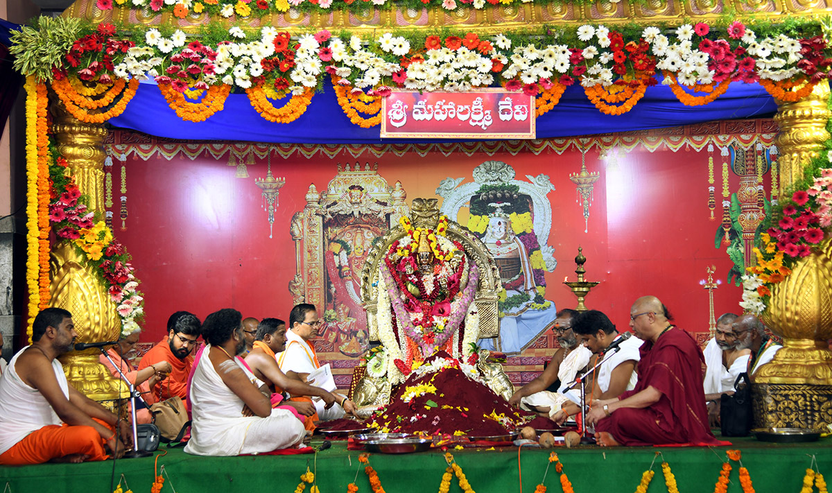 Navaratri_20Utsavalu_20Celebration_202023_20at_20Vijayawada-46.jpg 45