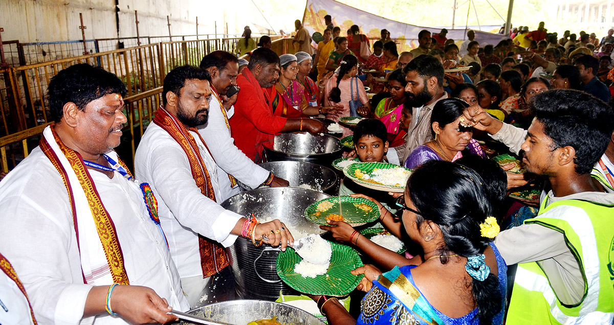 Navaratri_20Utsavalu_20Celebration_202023_20at_20Vijayawada-50.jpg 48