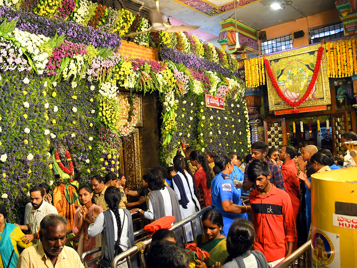 Navaratri_20Utsavalu_20Celebration_202023_20at_20Vijayawada-7.jpg 7