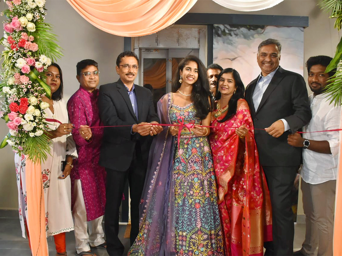 Restly_20Furniture_20Launch_20In_20Hyderabad-1.jpg 1